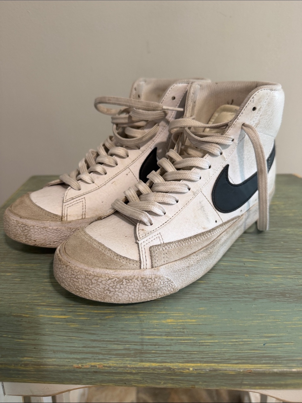 Nike Women's High-Top Sneakers in Beige with Black Swoosh